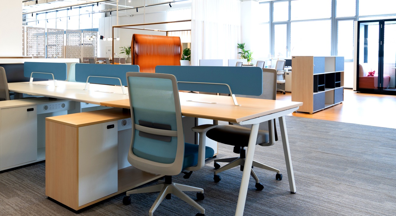Modern, clean office with lots of natural light Modern, clean office with lots of natural light